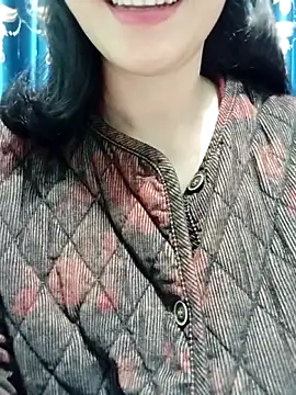 Snapshot of Mc_chinese chatting on 12-01-25, 01:05 Mc chinese online show from 12-01-25, 01:05