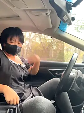 Snapshot of Tang-88 chatting on 11-07-25, 12:43 Tang-88 online show from 11-07-25, 12:43