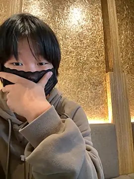 Snapshot of Tang-88 chatting on 11-12-25, 03:18 Tang-88 online show from 11-12-25, 03:18