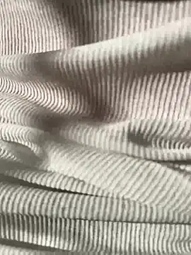 Snapshot of Tang-88 chatting on 11-17-25, 03:23 Tang-88 online show from 11-17-25, 03:23