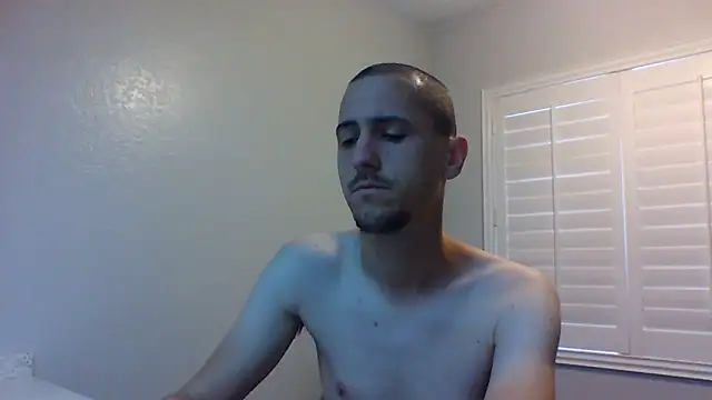 Snapshot of slickdickfreak chatting on 12-19-25, 07:43 slickdickfreak online show from 12-19-25, 07:43