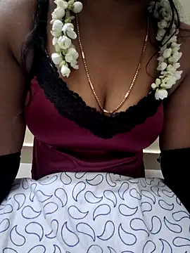 Snapshot of jasminetaml chatting on 10-23-25, 06:06 jasminetaml online show from 10-23-25, 06:06