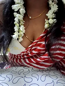 Snapshot of jasminetaml chatting on 10-28-25, 06:10 jasminetaml online show from 10-28-25, 06:10