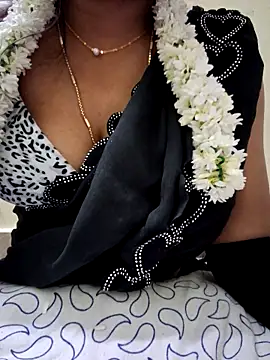 Snapshot of jasminetaml chatting on 10-30-25, 05:57 jasminetaml online show from 10-30-25, 05:57