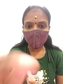 Snapshot of Tamil_Yalini12 chatting on 09-21-25, 07:43 Tamil Yalini12 online show from 09-21-25, 07:43