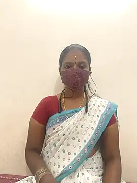 Snapshot of Tamil_Yalini12 chatting on 10-03-25, 06:10 Tamil Yalini12 online show from 10-03-25, 06:10