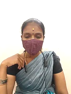 Snapshot of Tamil_Yalini12 chatting on 10-07-25, 06:38 Tamil Yalini12 online show from 10-07-25, 06:38