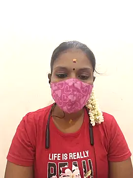 Snapshot of Tamil_Yalini12 chatting on 10-11-25, 06:50 Tamil Yalini12 online show from 10-11-25, 06:50