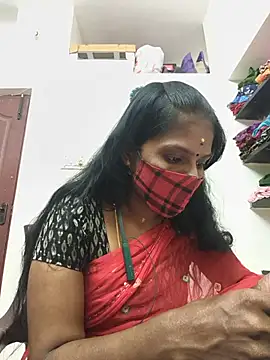Snapshot of Tamil_Yalini12 chatting on 05-31-26, 06:20 Tamil Yalini12 online show from 05-31-26, 06:20