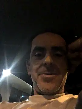 Snapshot of tiago1981pt chatting on 11-04-25, 01:48 tiago1981pt online show from 11-04-25, 01:48