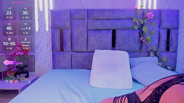 AlannaGil online show from 04-05-26, 03:15