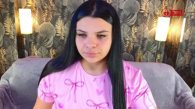 Snapshot of ThiccMady chatting on 11-03-25, 10:16 ThiccMady online show from 11-03-25, 10:16