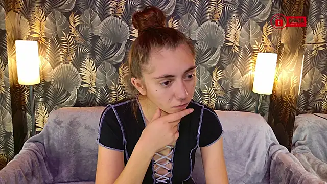 Charming LIA online show from 10-09-25, 01:31