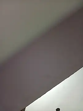 School medam online show from 10-31-25, 03:35