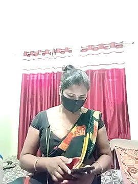 School medam online show from 11-29-25, 03:42