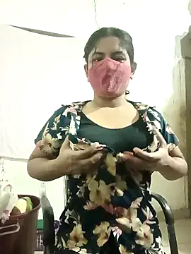 Snapshot of Shazfairy chatting on 10-28-25, 09:06 Shazfairy online show from 10-28-25, 09:06