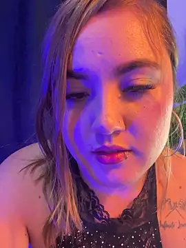 Snapshot of Dakota_Greys chatting on 10-14-25, 11:16 Dakota Greys online show from 10-14-25, 11:16