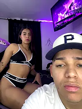 Snapshot of BoomChikaWow chatting on 09-27-25, 10:26 BoomChikaWow online show from 09-27-25, 10:26