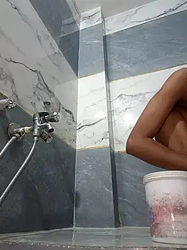 nidhi nude online show from 04-23-26, 08:35