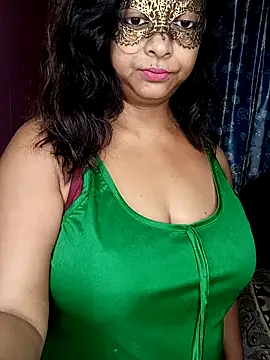 Snapshot of Big_Ass_Nikita chatting on 10-28-25, 10:08 Big Ass Nikita online show from 10-28-25, 10:08