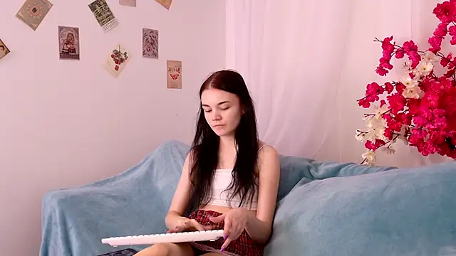  online show from 11-22-25, 06:12