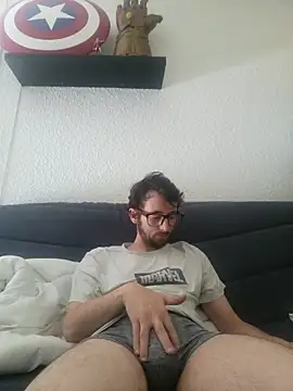 nymphomaniecouple online show from 05-11-26, 09:48