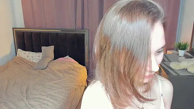 Crysta1Eva  online show from 03-21-26, 08:45