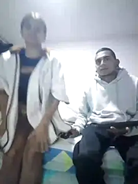 Carlandelli1 online show from 12-05-25, 03:26