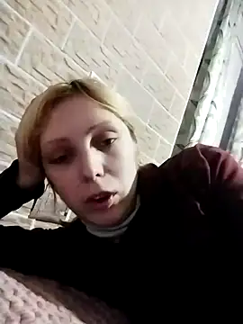 Ponka2011 online show from 10-24-25, 05:04