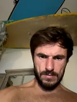 PabloelBraquemart online show from 10-22-25, 07:46