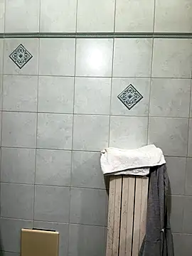 giovan2020 online show from 12-22-25, 11:13