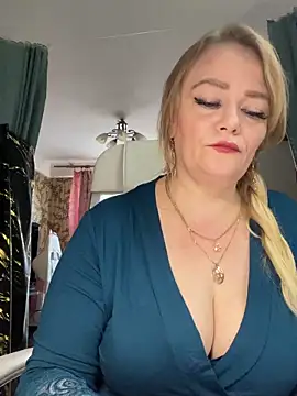 Sweet-blonde online show from 04-16-26, 11:22