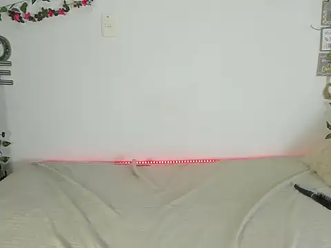 michell anyeli online show from 11-12-25, 11:03