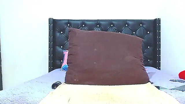 AnySugar online show from 01-14-26, 07:41