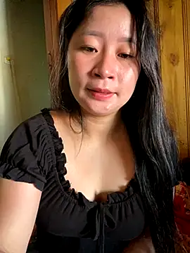 violet-00 online show from 10-13-25, 12:54