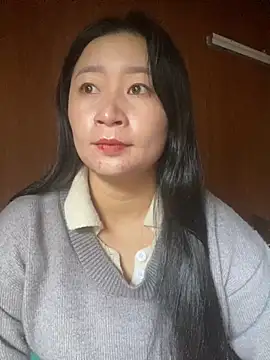 violet-00 online show from 10-17-25, 12:14