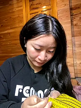 violet-00 online show from 11-22-25, 12:48