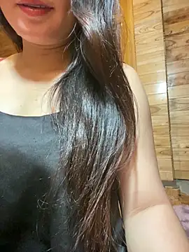 violet-00 online show from 05-28-26, 02:53