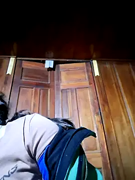 Snapshot of xuxulovezz chatting on 10-27-25, 12:31 xuxulovezz online show from 10-27-25, 12:31