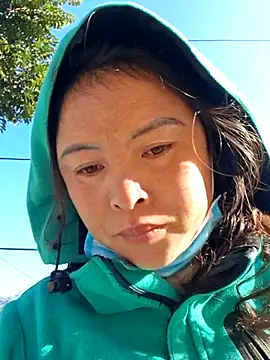 Snapshot of xuxulovezz chatting on 11-25-25, 12:54 xuxulovezz online show from 11-25-25, 12:54