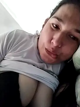 rossiteylor online show from 10-28-25, 04:53