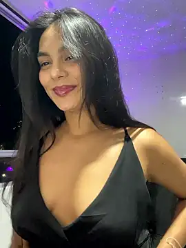 Snapshot of Selene_Wings22 chatting on 11-28-25, 12:57 Selene Wings22 online show from 11-28-25, 12:57