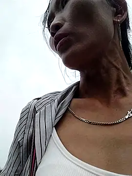 abigail-00 online show from 10-21-25, 12:22