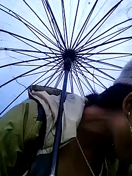 abigail-00 online show from 11-18-25, 01:55