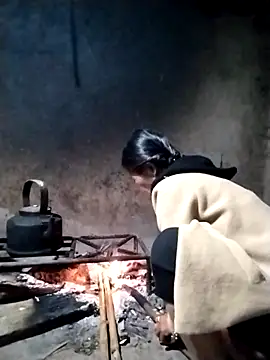 abigail-00 online show from 12-04-25, 09:34