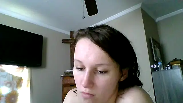 Snapshot of brunettebabexo3 chatting on 03-11-26, 06:47 brunettebabexo3 online show from 03-11-26, 06:47