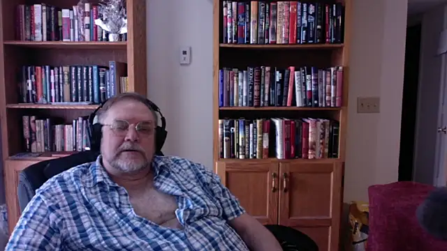 Vinyl22xh online show from 03-06-26, 09:22