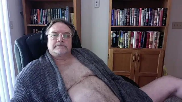 Vinyl22xh online show from 04-19-26, 06:32