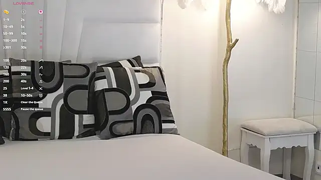 JennaClover online show from 04-27-26, 05:05