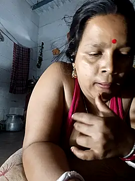 reya743 online show from 09-25-25, 05:44